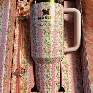 Love Shack Fancy 40 oz Stanley tumbler